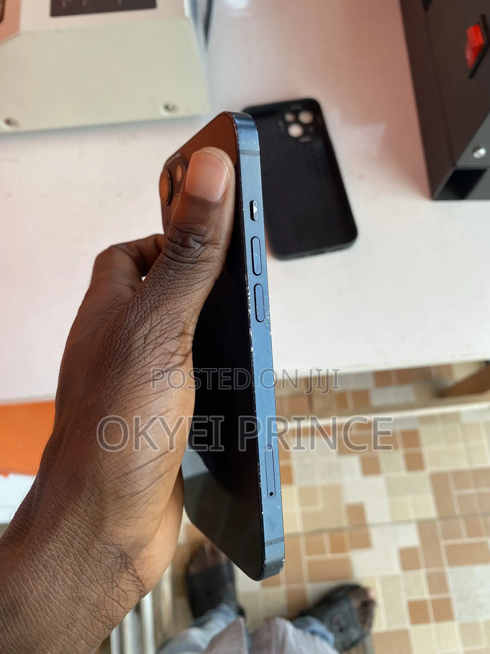 Apple iPhone 13 128 GB Green