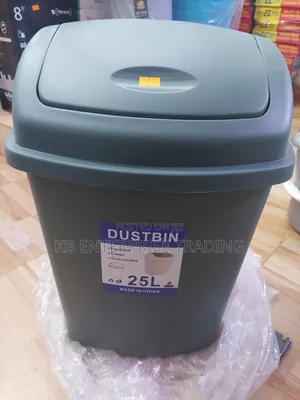 25L Green Plastic Swing-Top Dustbin