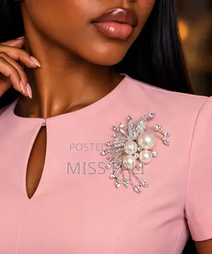 Pearl Radiance Brooch