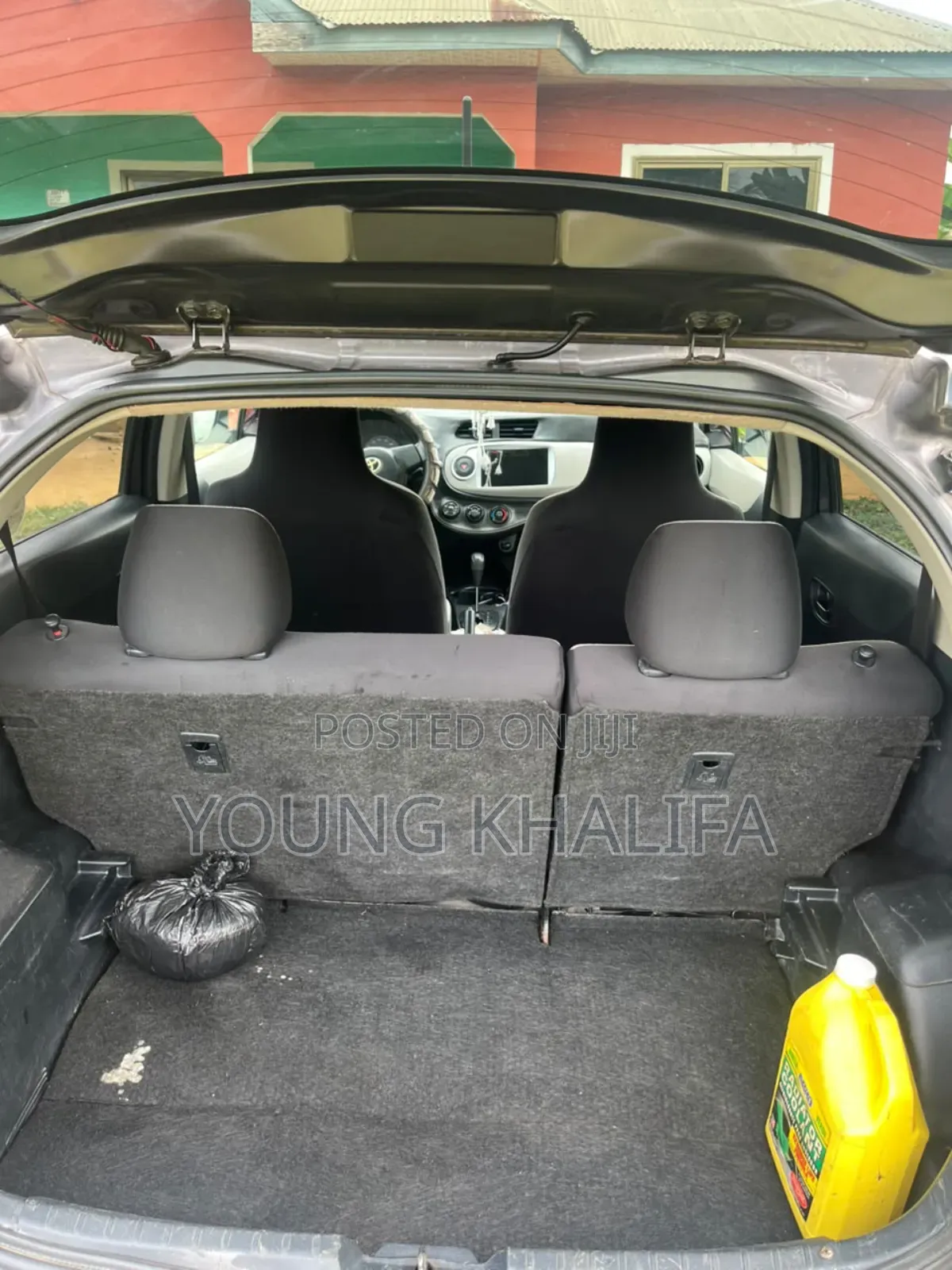 Toyota Vitz 2012 Gray