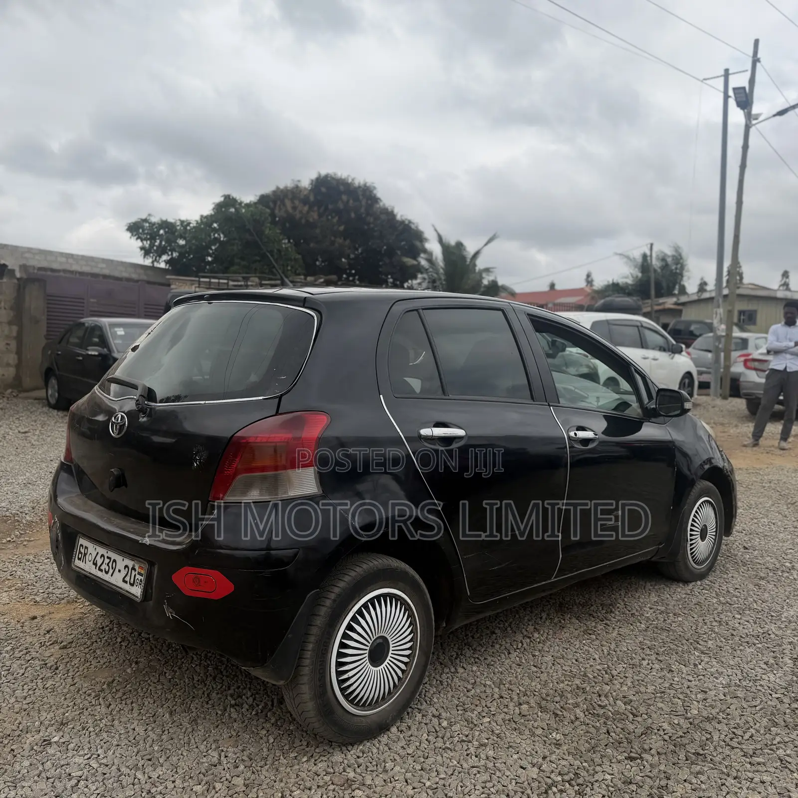 Toyota Vitz 1.3 AWD 5dr 2010 Black