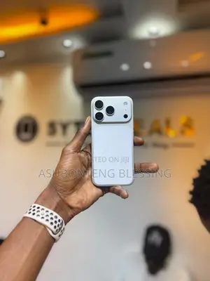 Apple iPhone 17 Pro Max 256 GB White