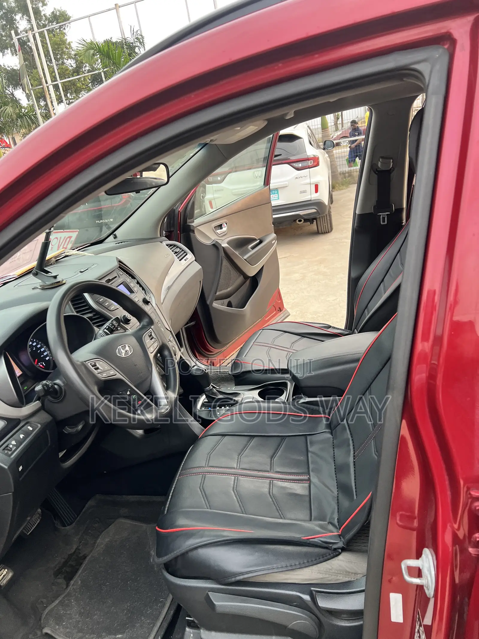 Hyundai Santa Fe 2015 Burgundy