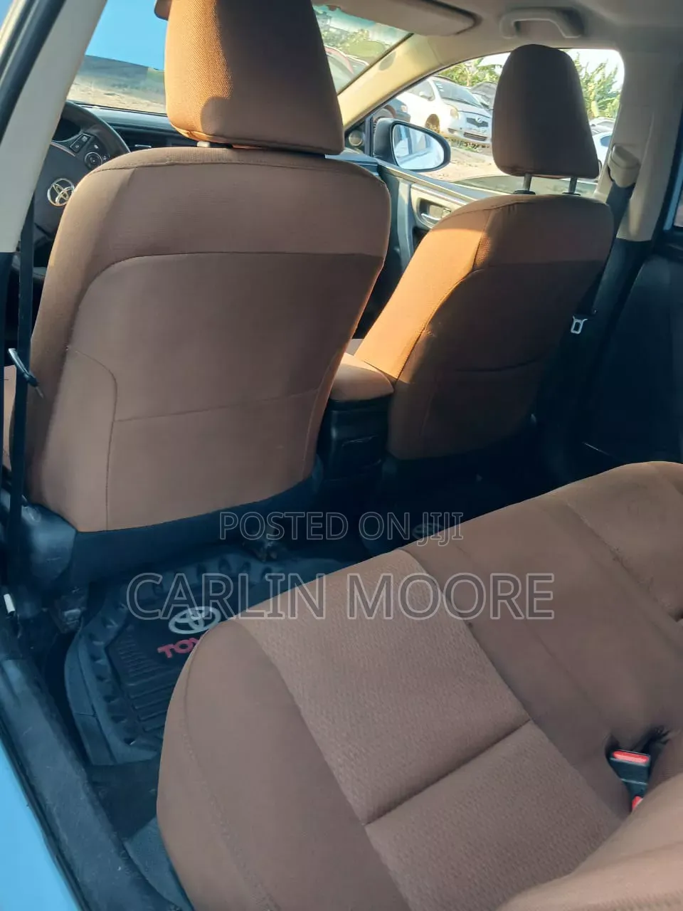 Toyota Corolla LE 4dr Sedan (1.8L 4cyl CVT) 2015 Blue