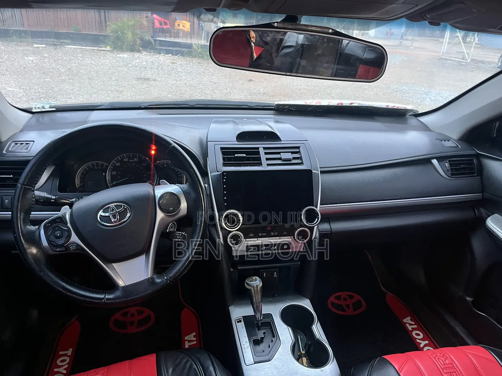 Toyota Camry SE 4dr Sedan (2.5L 4cyl 6A) 2014 Gray