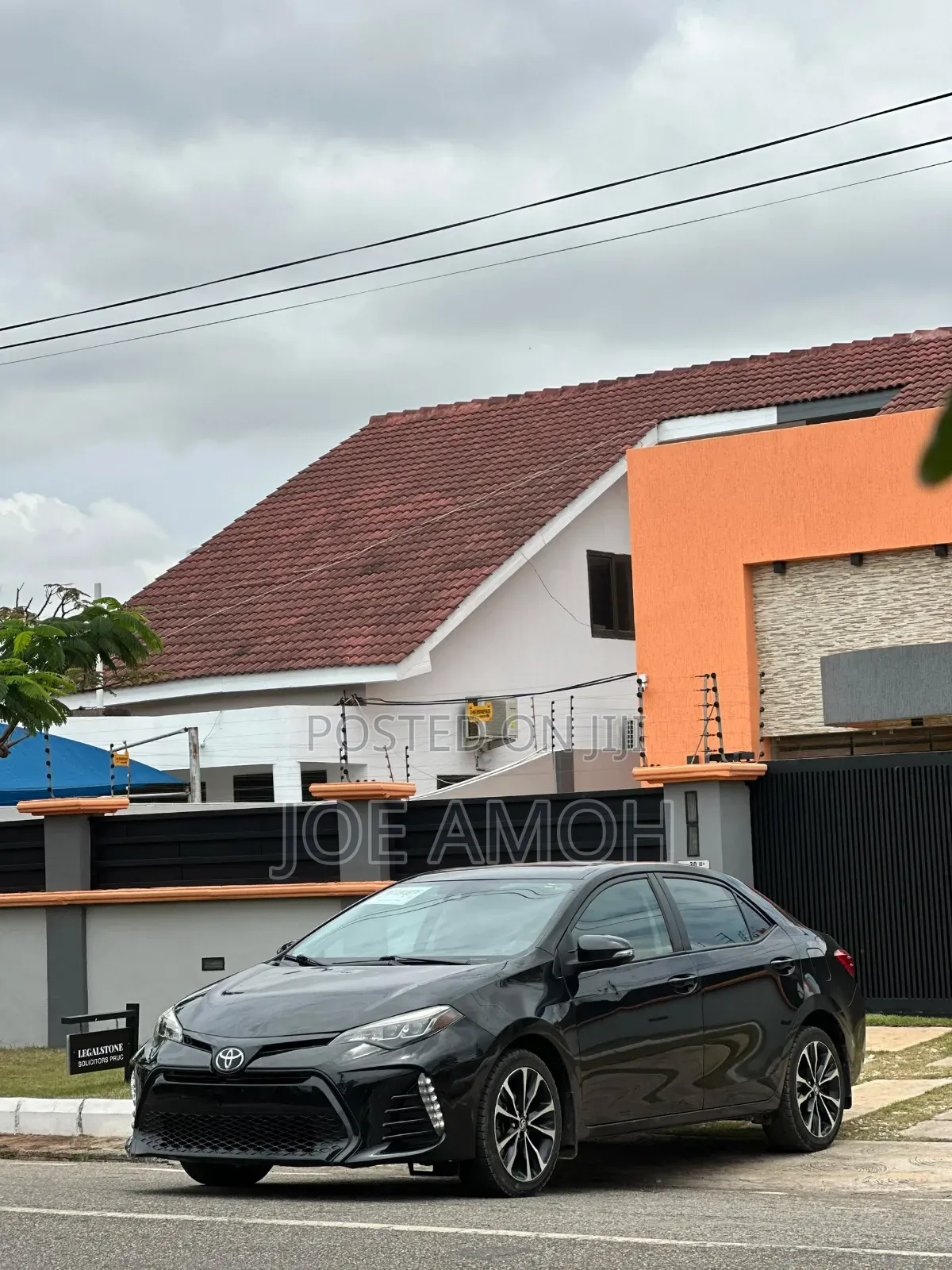 Toyota Corolla SE (1.8L 4cyl 6M) 2018 Black