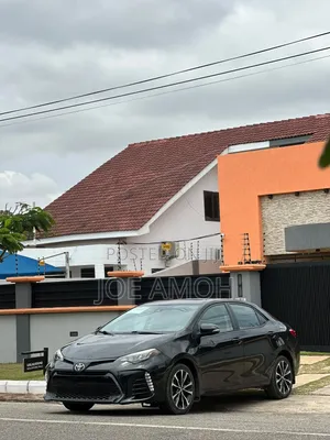 Toyota Corolla SE (1.8L 4cyl 6M) 2018 Black