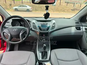 Hyundai Elantra 2015 Red