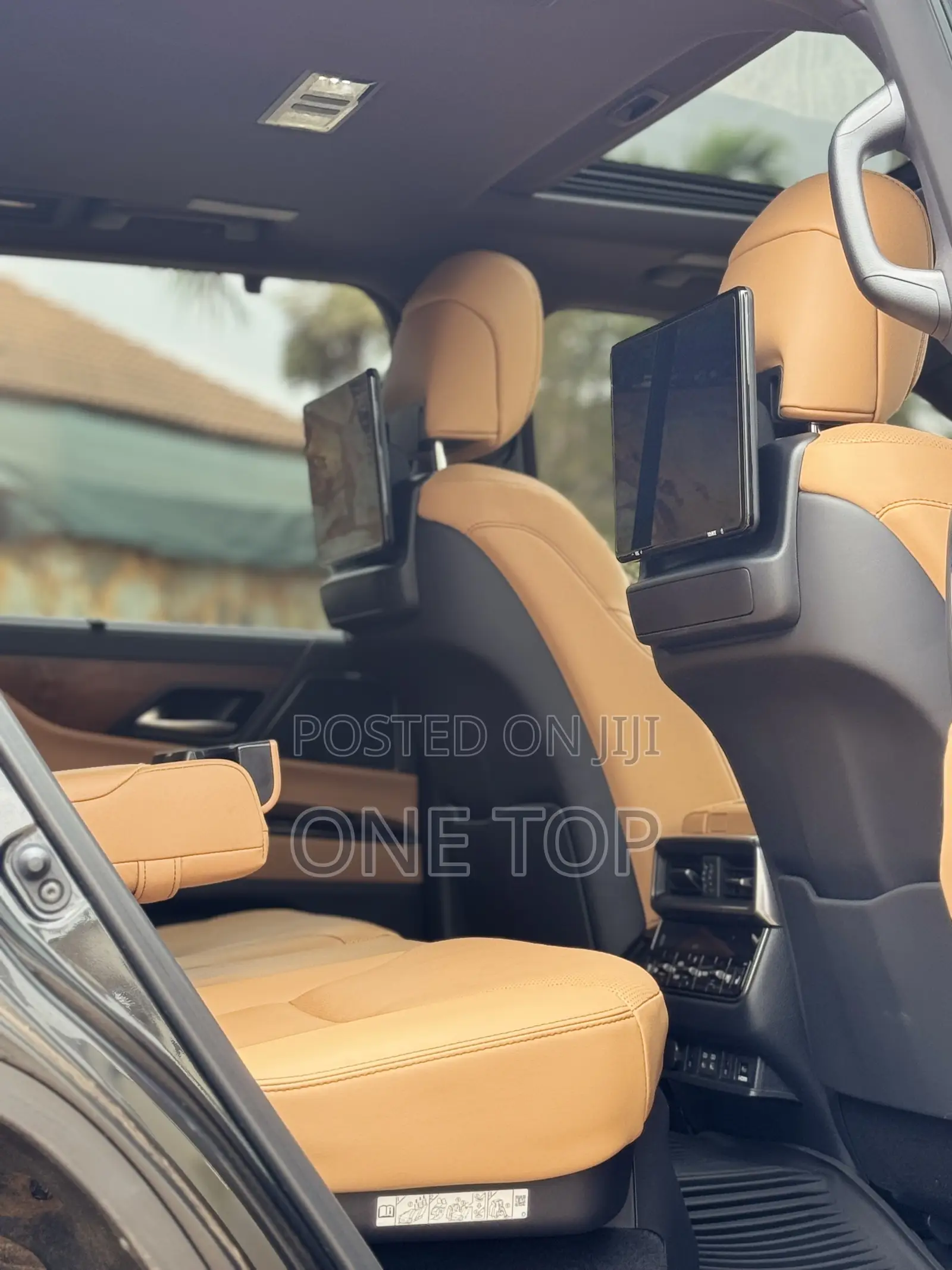 Lexus LX 600 2023 Black