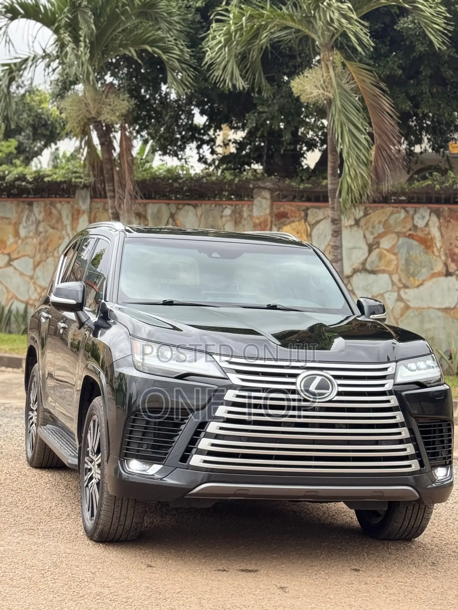 Lexus LX 600 2023 Black