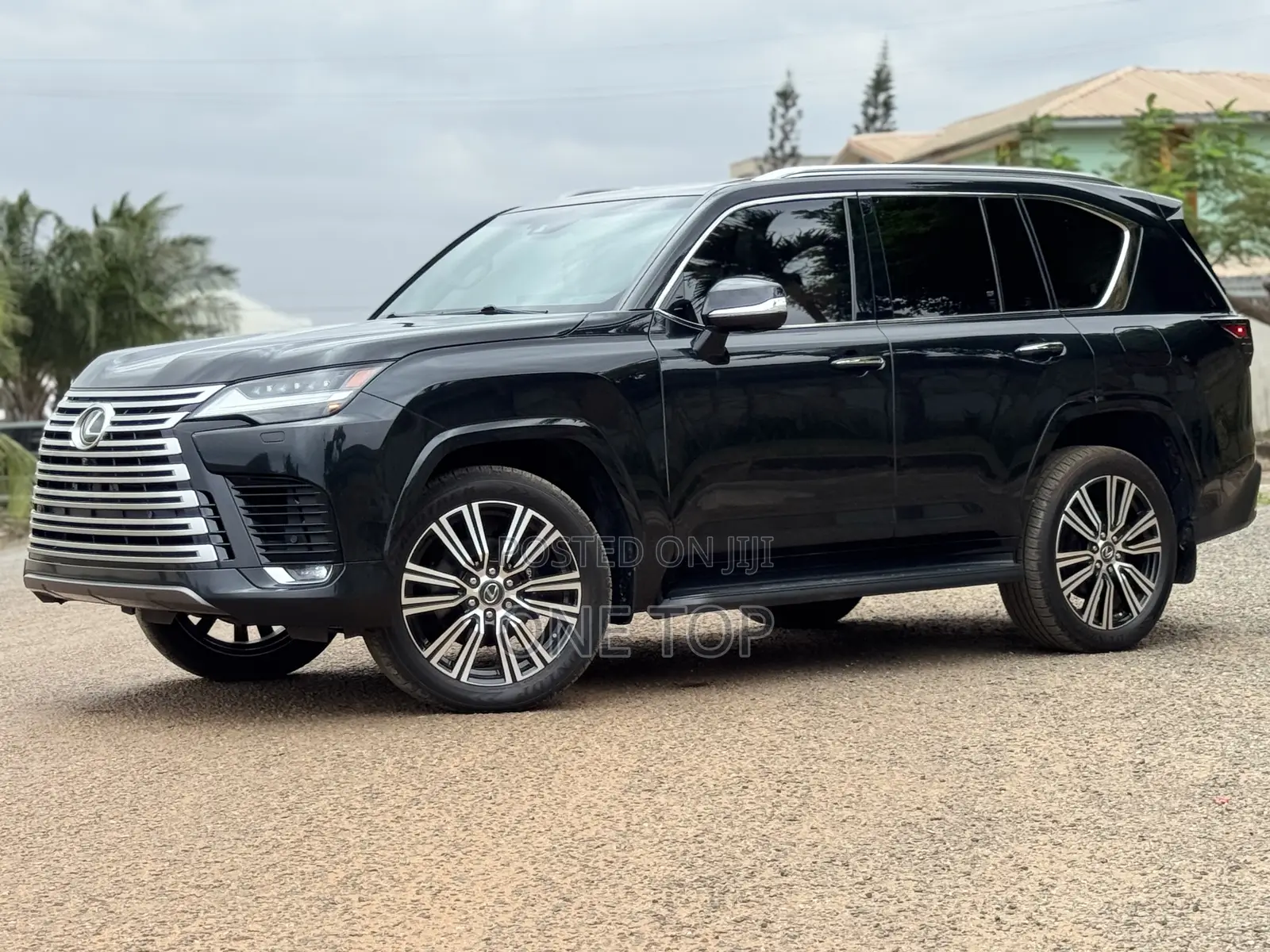 Lexus LX 600 2023 Black