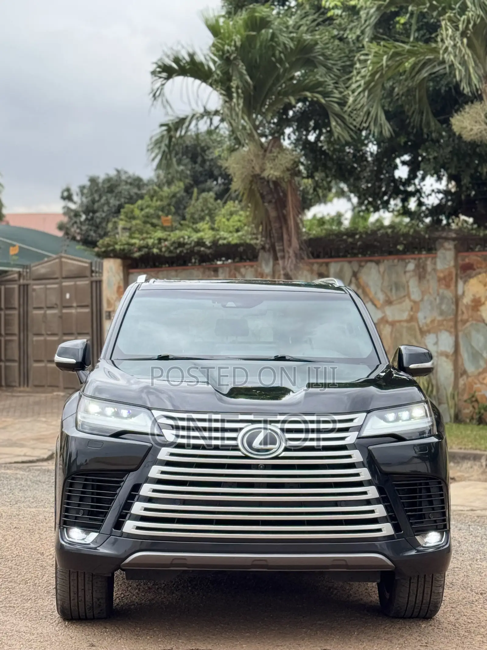 Lexus LX 600 2023 Black