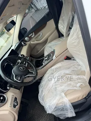 Mercedes-Benz C300 Sport 4Matic Sedan AWD (2.0L 4cyl 7A) 2017 White
