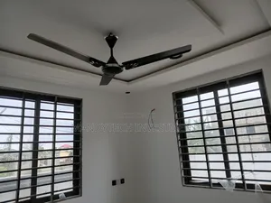 3bdrm Villa in Lake Side Estate for sale