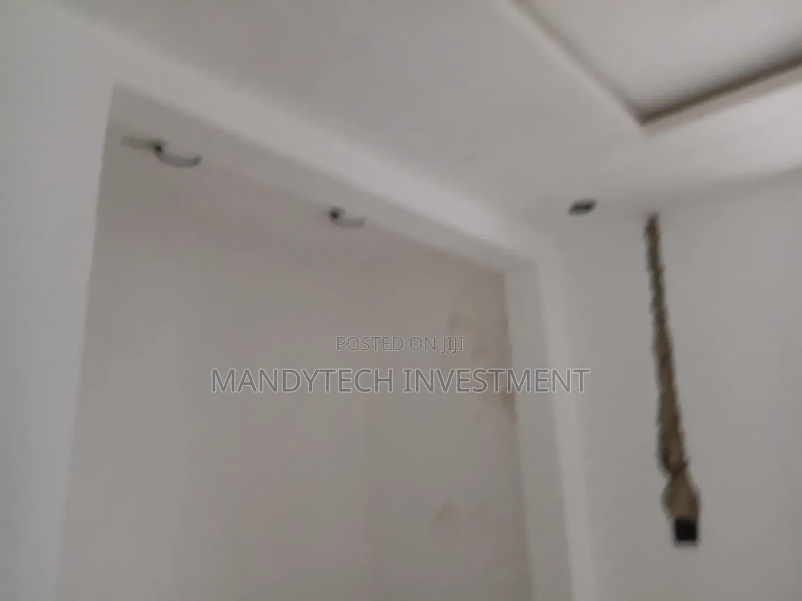 3bdrm Villa in Lake Side Estate for sale