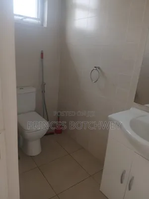 4bdrm Duplex in East Legon, A&C Mall Area for rent