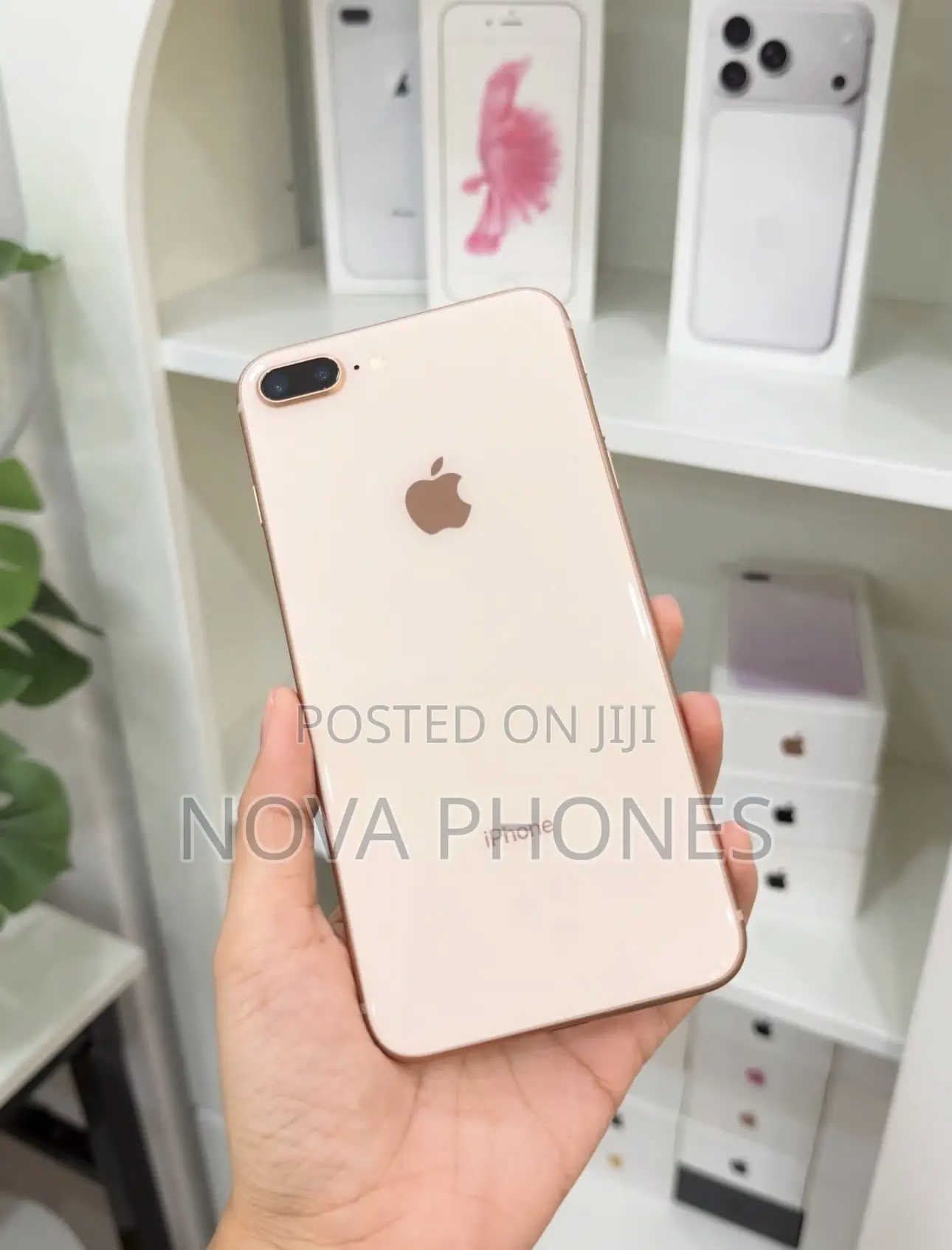 Apple iPhone 8 Plus 64 GB Gold
