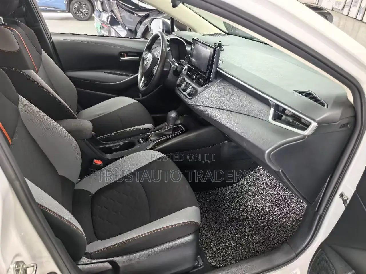 Toyota Corolla 2023 White