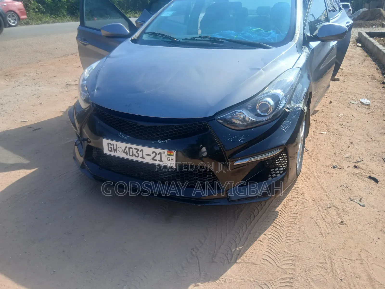 Hyundai Elantra Limited Sedan FWD (1.8L 4cyl 6A) 2016 Silver