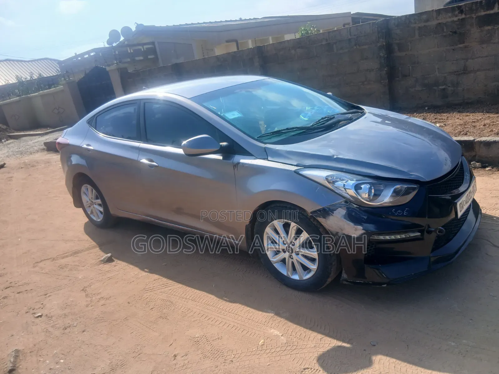 Hyundai Elantra Limited Sedan FWD (1.8L 4cyl 6A) 2016 Silver