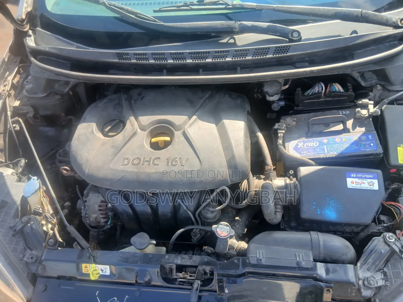 Hyundai Elantra Limited Sedan FWD (1.8L 4cyl 6A) 2016 Silver
