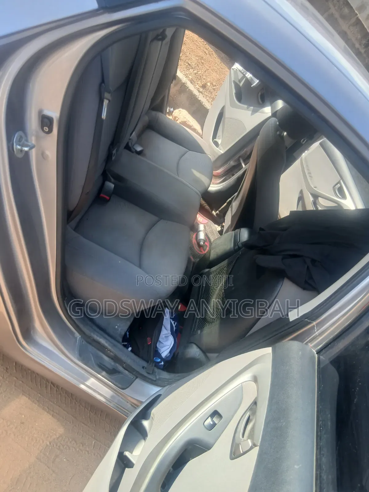 Hyundai Elantra Limited Sedan FWD (1.8L 4cyl 6A) 2016 Silver