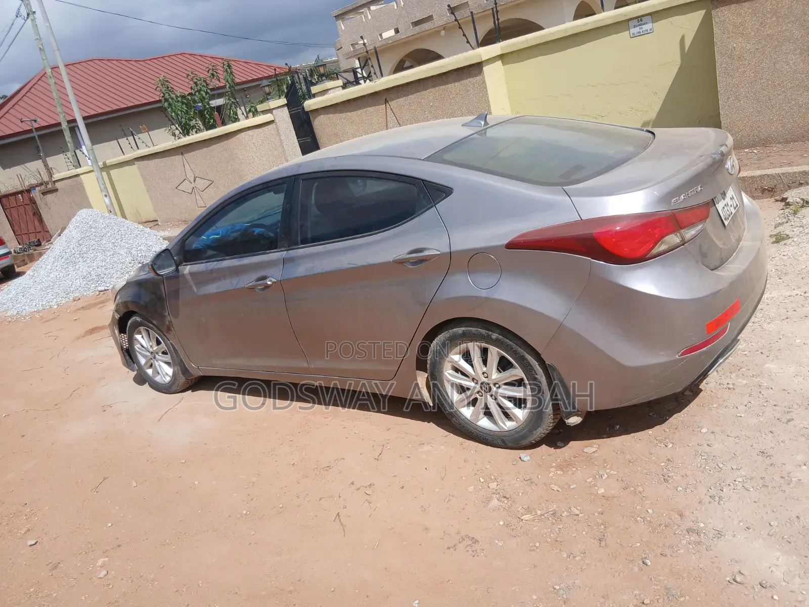Hyundai Elantra Limited Sedan FWD (1.8L 4cyl 6A) 2016 Silver