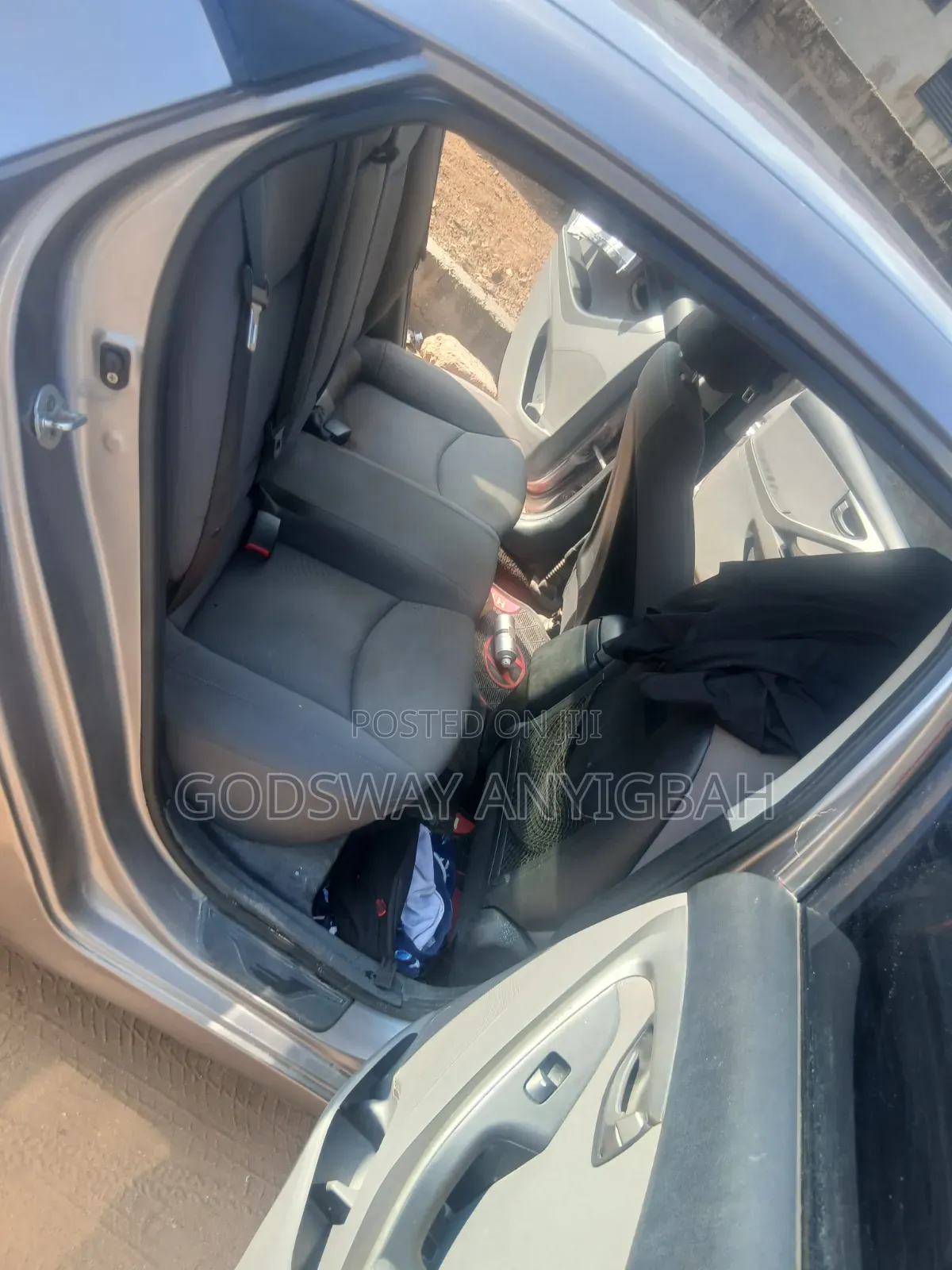 Hyundai Elantra Limited Sedan FWD (1.8L 4cyl 6A) 2016 Silver