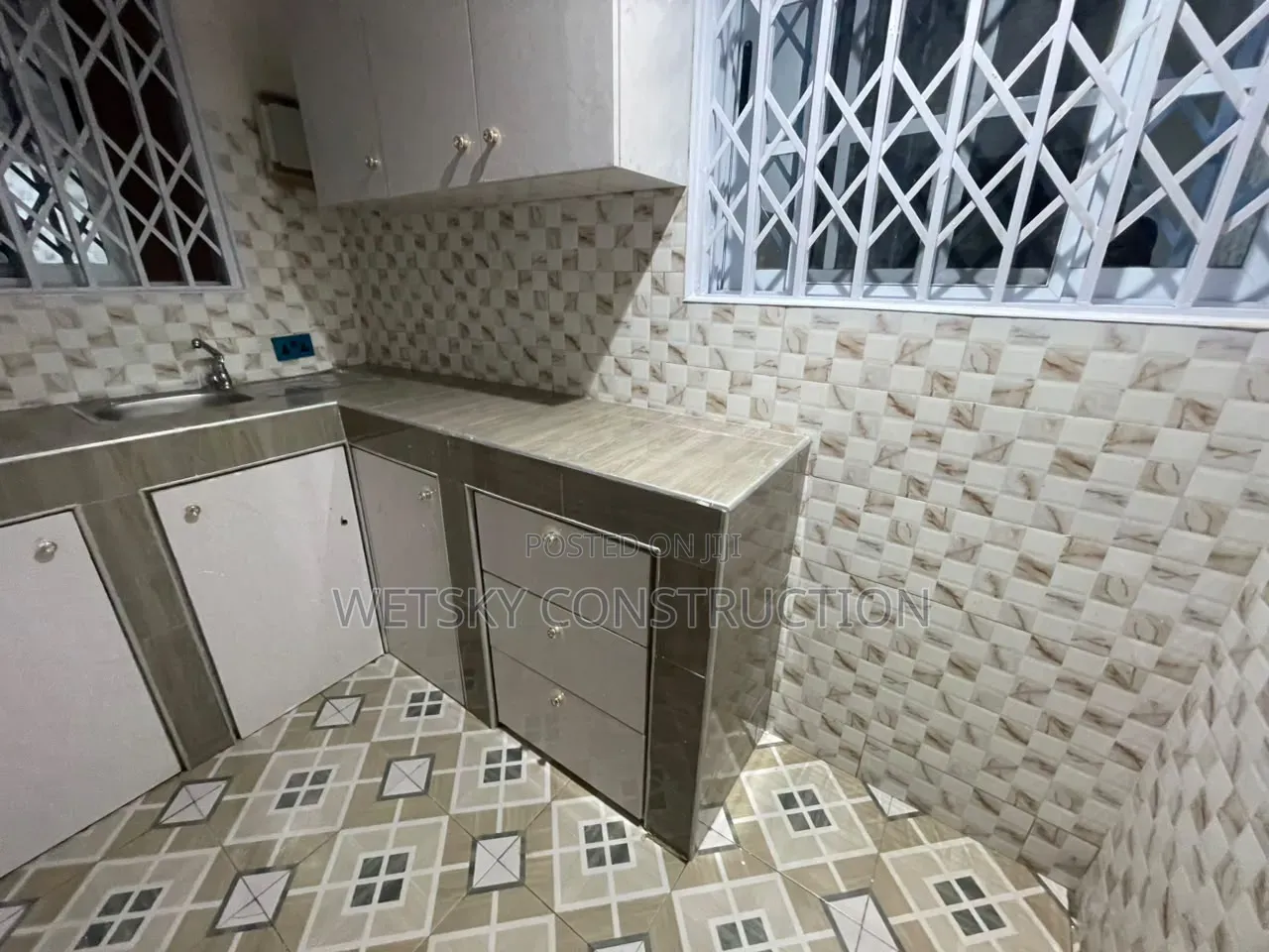 1bdrm Apartment in Anyaa Deeper Life, Market for rent