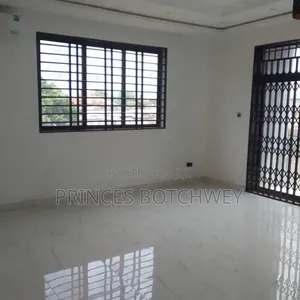 2bdrm Apartment in Achimota, Overhead for rent