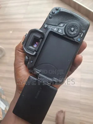 Canon Body No Lens 60D