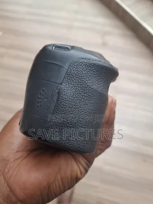 Canon Body No Lens 60D