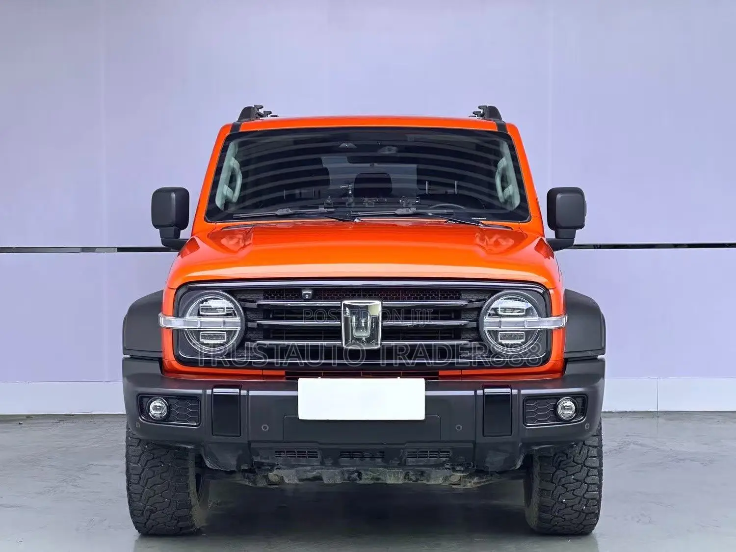 Tank 300 2021 Orange