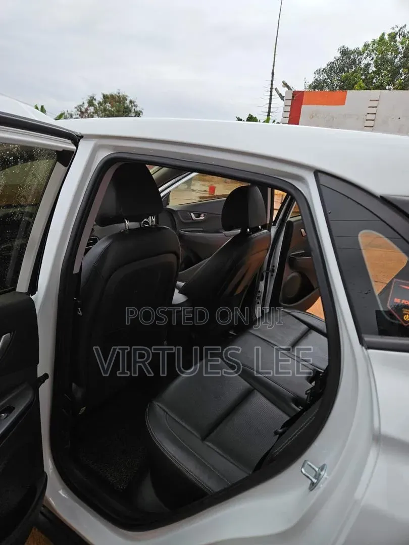Hyundai Kona 2018 White