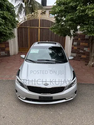 Kia Forte S Sedan 2017 Silver