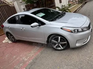 Kia Forte S Sedan 2017 Silver