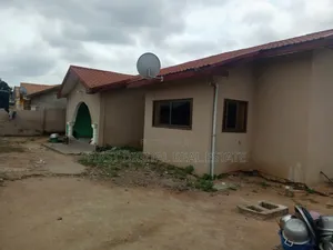 4 Bedroom for Sale in Kasoa Fanmilk