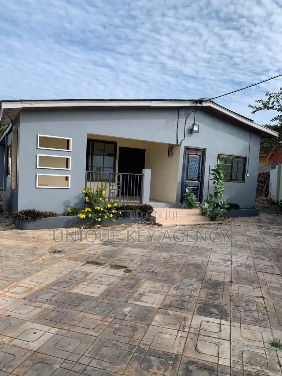 3bdrm House in Unique Key Agency, North Kaneshie for rent