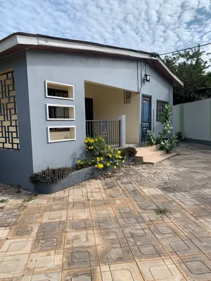 3bdrm House in Unique Key Agency, North Kaneshie for rent