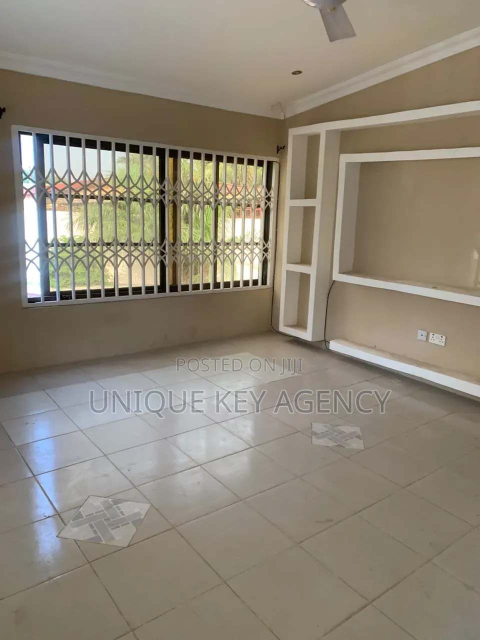 3bdrm House in Unique Key Agency, North Kaneshie for rent