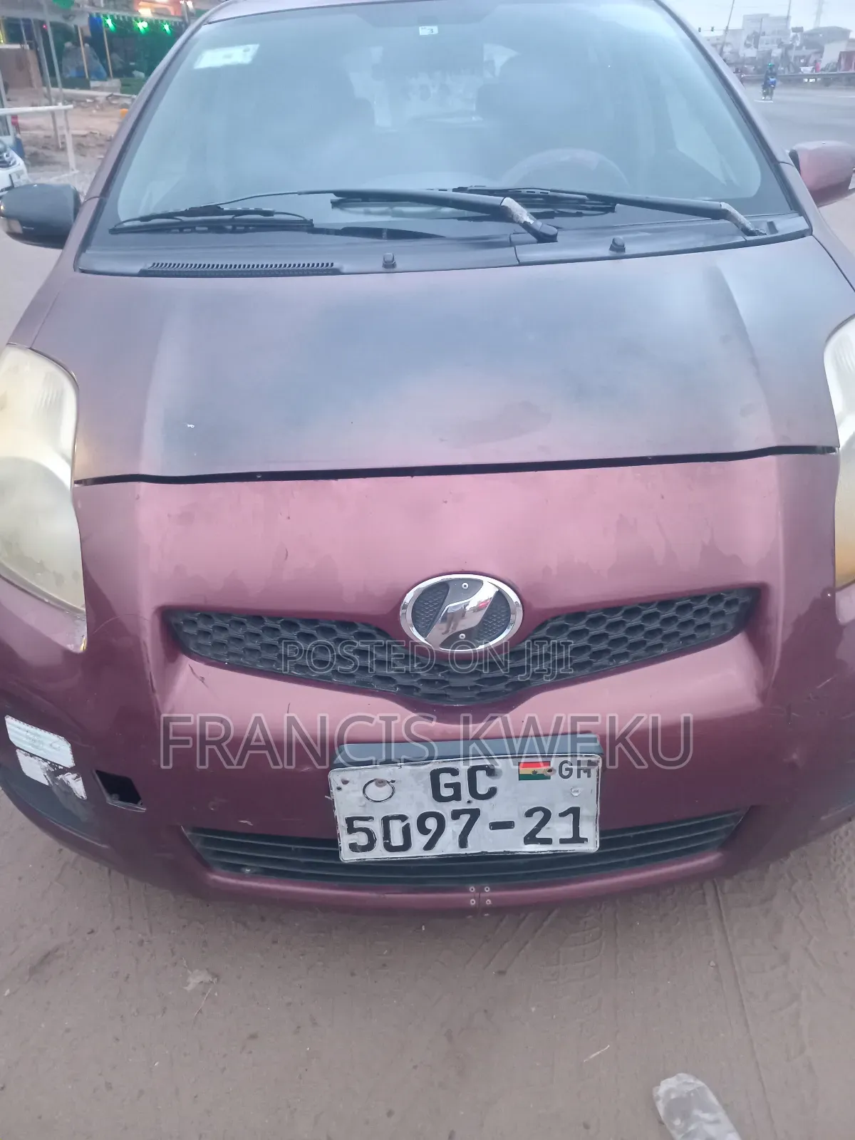 Toyota Vitz 1.0 FWD 3dr 2010 Brown