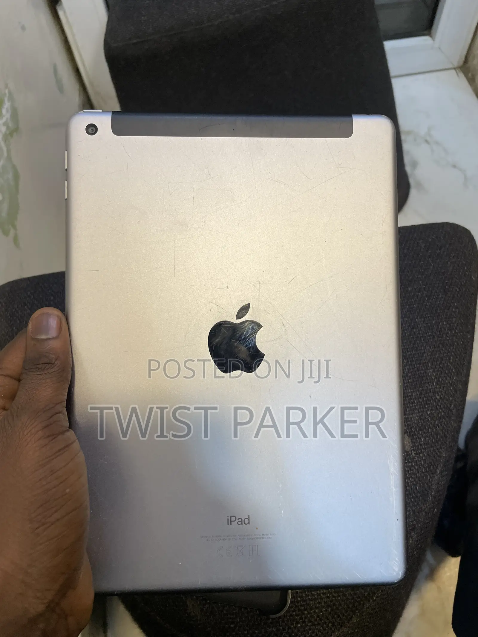 Apple iPad 9.7 128 GB Silver