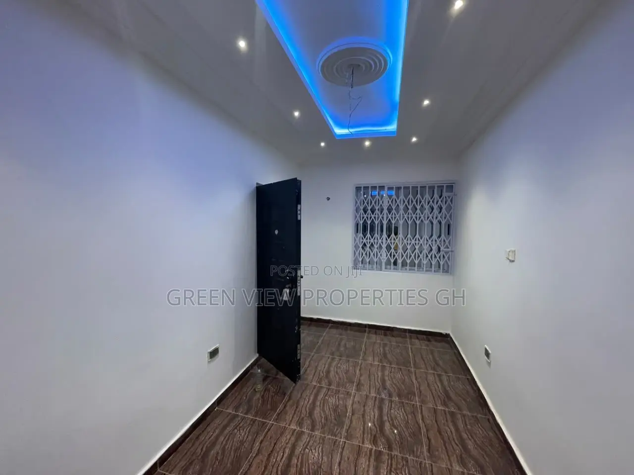 1bdrm Room & Parlour in Anyaa for rent