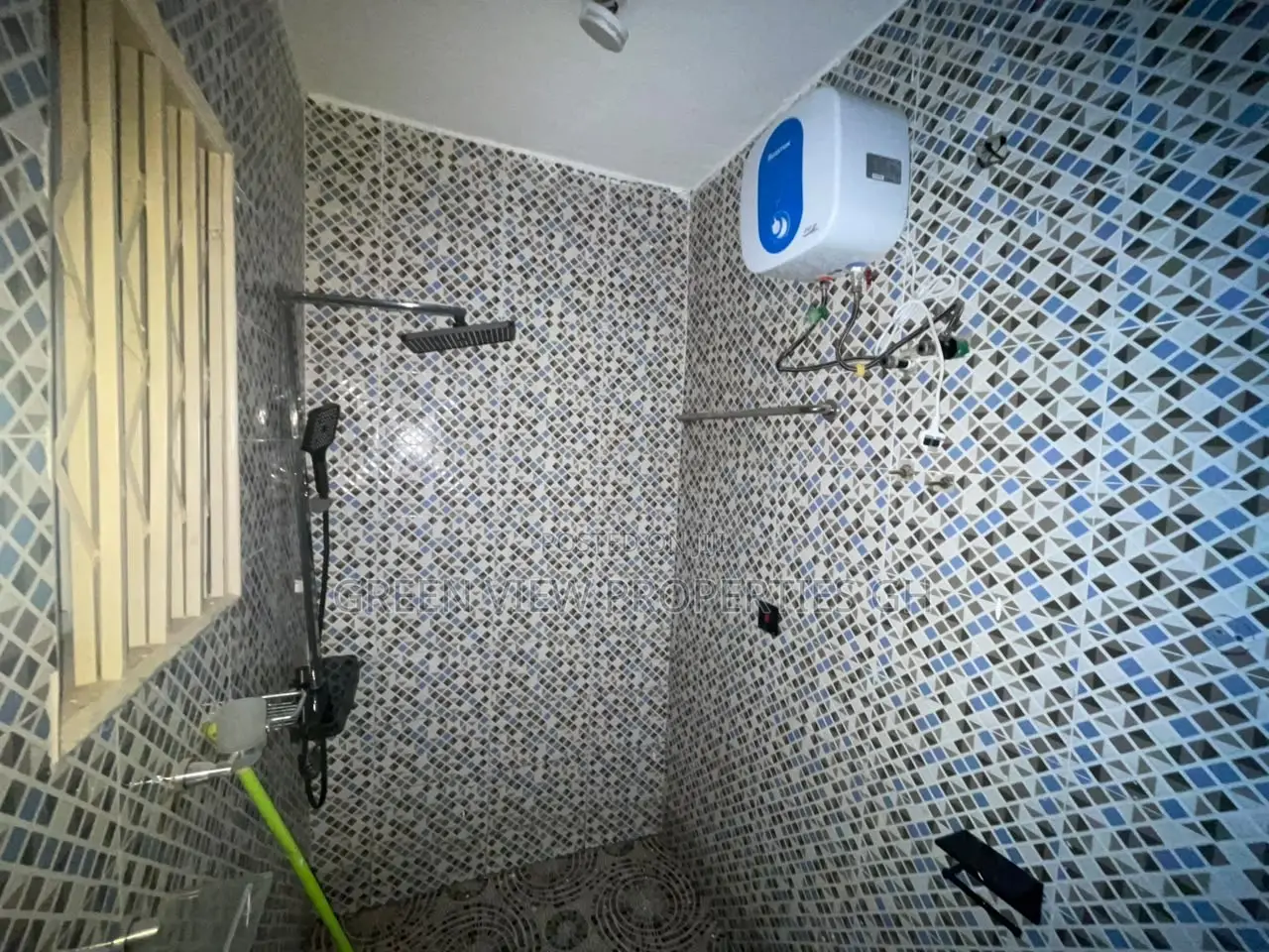 1bdrm Room & Parlour in Anyaa for rent