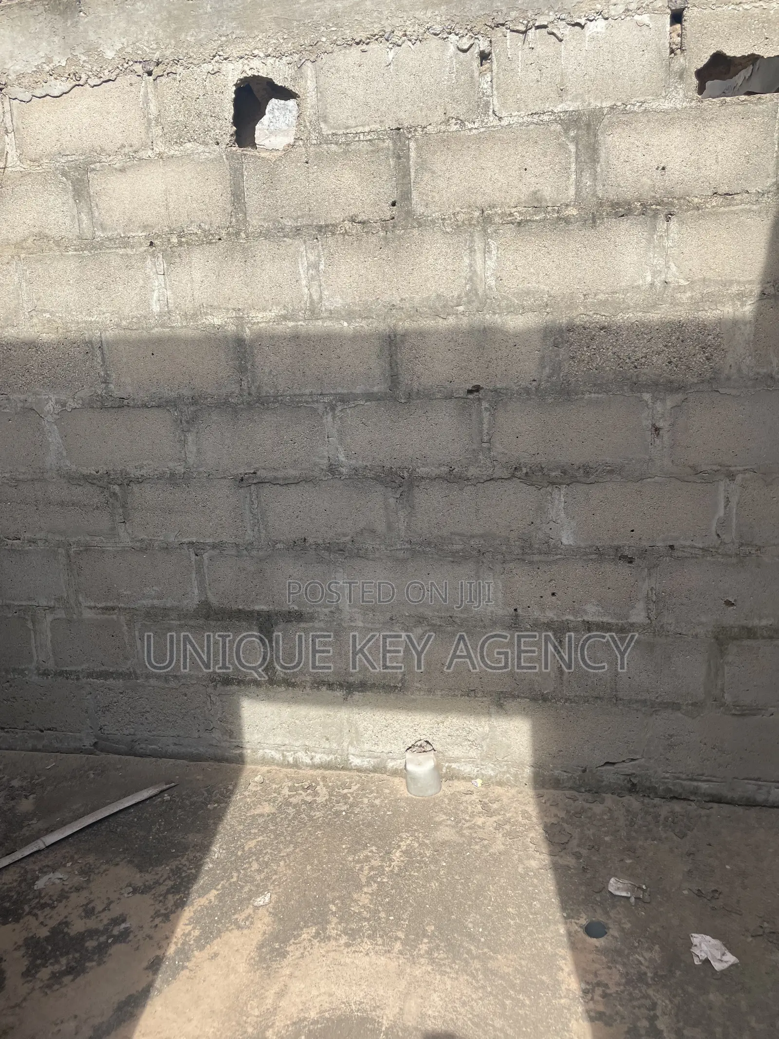 5bdrm House in Unique Key Agency, Spintex for sale