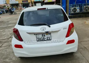 Toyota Vitz 2012 White