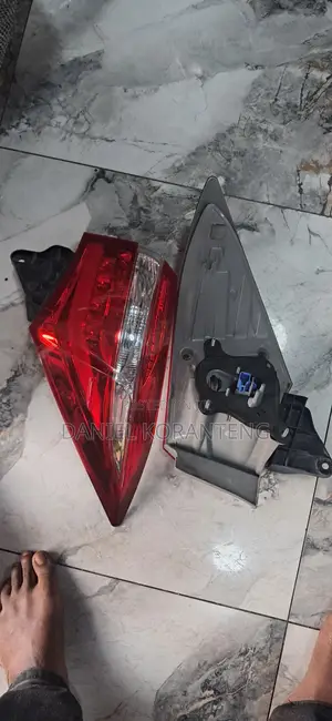 Toyota Corolla 2014 Japan Taillight Pair (Both Side)