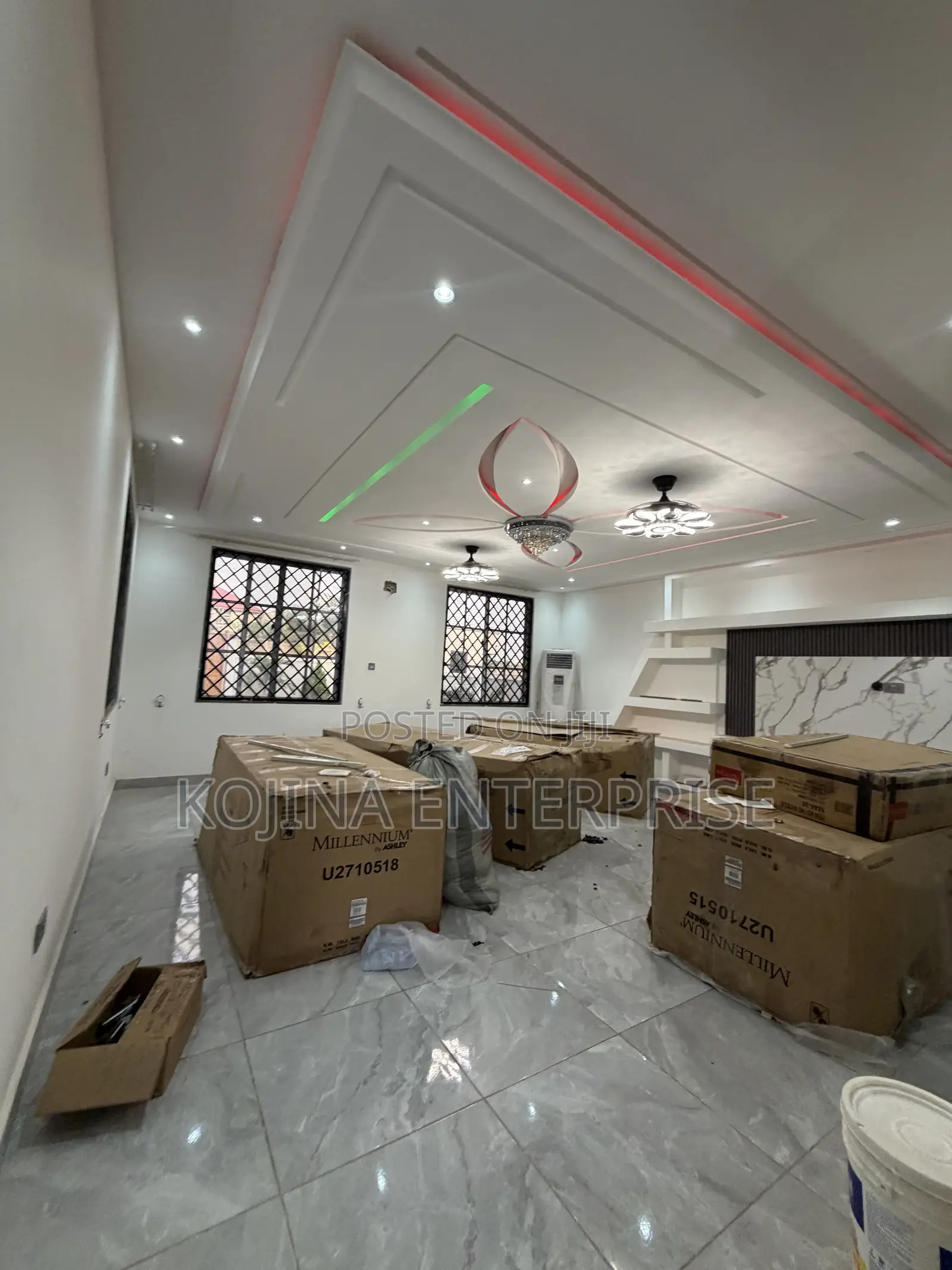 Furnished 6bdrm Mansion in Santasi-Oteng, Kumasi Metropolitan for sale