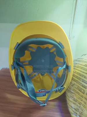 T-Uk Adjustable Safety Hard Hat