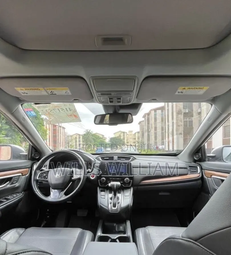 Honda CR-V Touring 4dr SUV AWD (1.5L 4cyl CVT) 2017 White